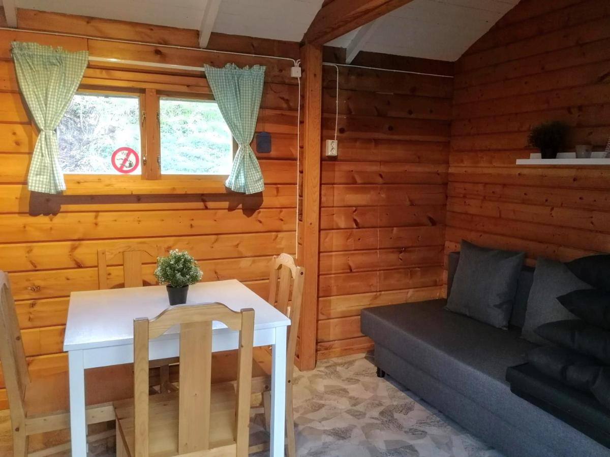Yxningens Holiday Homes, Cottages And Camping Gusum Buitenkant foto